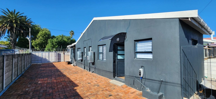 To Let 1 Bedroom Property for Rent in Klipkop Western Cape